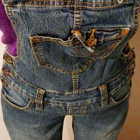 size 9 Overalls - Picture 4 of 10
